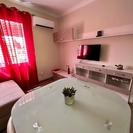 Precioso Apartamento 3 Dormitorios, Aire Acondicionado Menos 10 Min A Pie Feria 헤레스 외부 사진