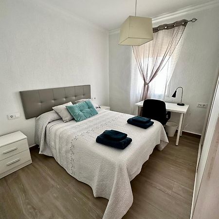 Precioso Apartamento 3 Dormitorios, Aire Acondicionado Menos 10 Min A Pie Feria 헤레스 외부 사진